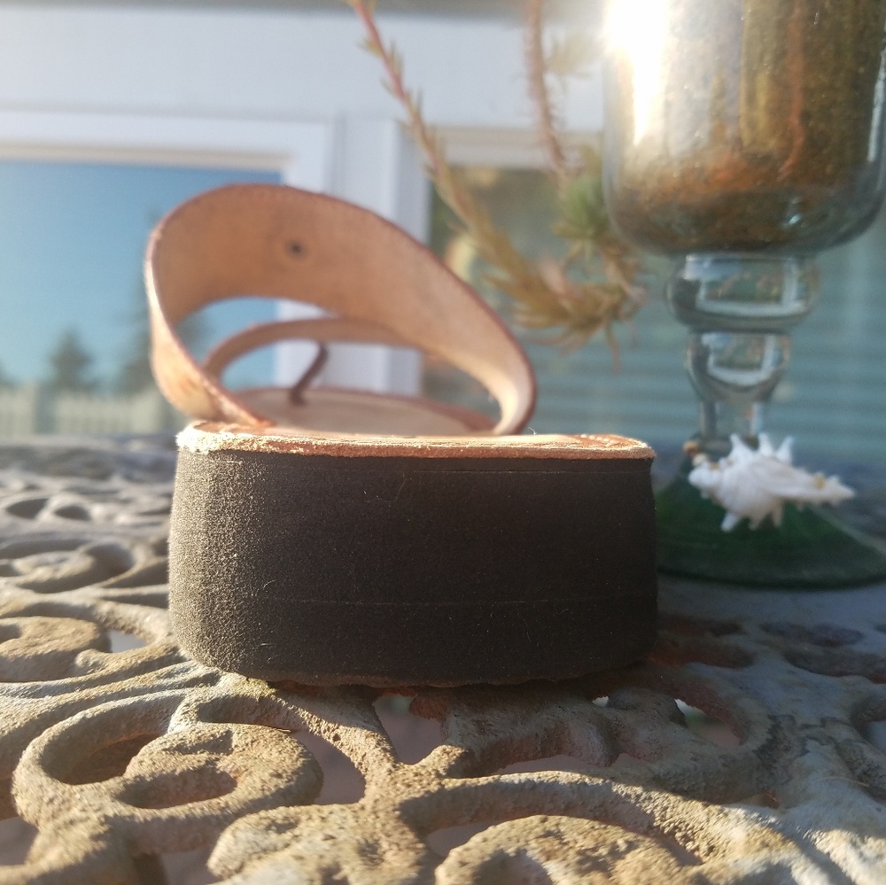 Sandals - Picture 4 of 5